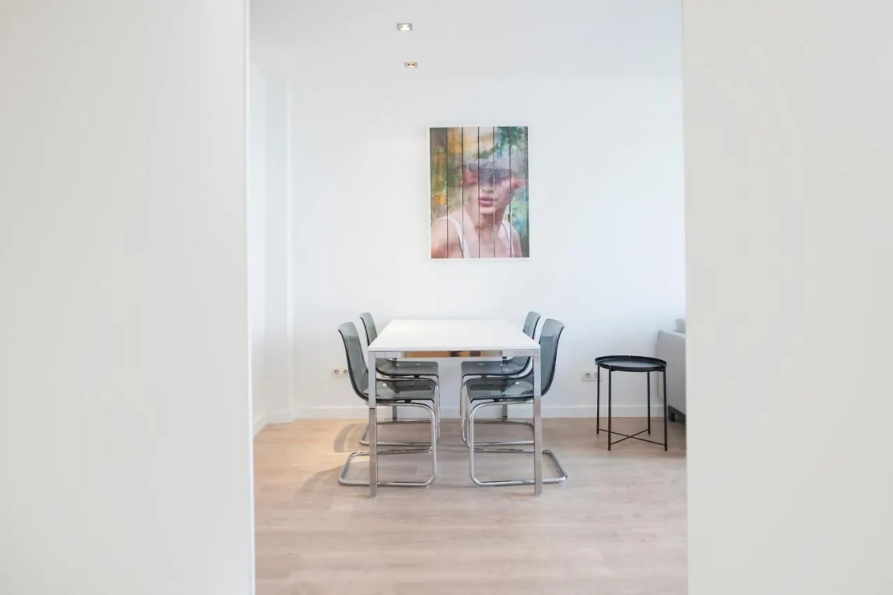 Tendency Apartments 12 Penthouse Barcelona
